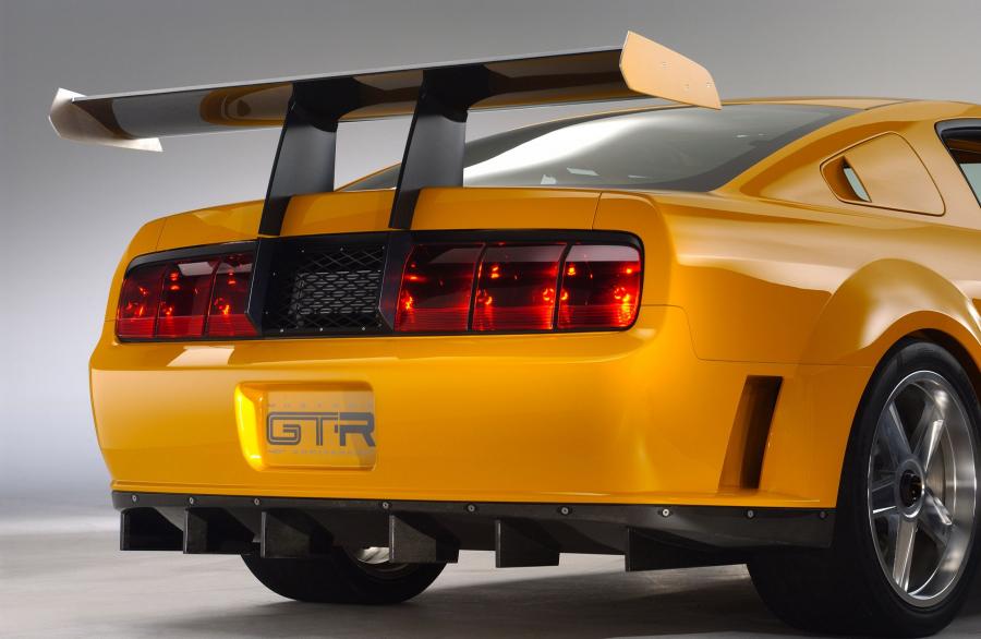  Ford Mustang GT-R Concept 2004 года  (фото 46 из 54)